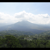 バリ　神山