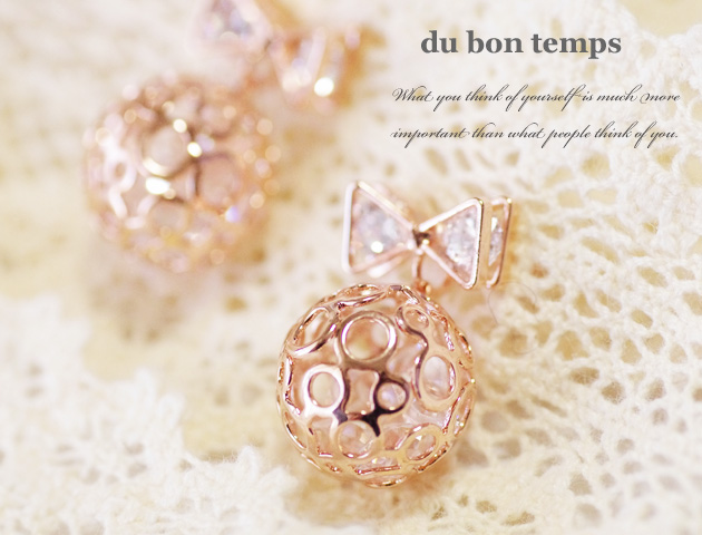 �ӥ��塼��Ʃ�����ܡ������ܥ���ɤ��ԥ����ʥԥ󥯥�����ɡ�