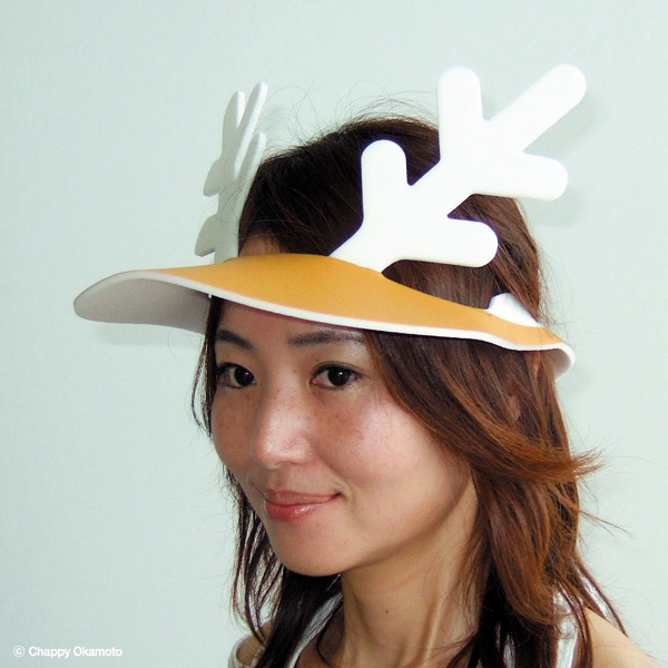 鹿に変身帽子「シカバイザー」