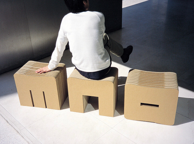 最終値下げLOGOSロゴスペアミディチェア・テーブルポケットプラス+スツール３脚 スツール「ロゴスツール/ LOGO stool 」