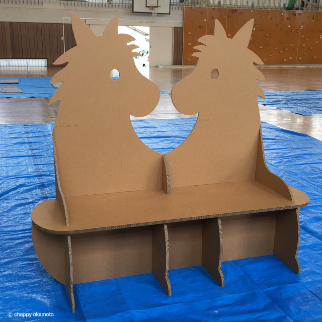 かわいい馬・ポニーの形のベンチチェア「お馬ベンチ」