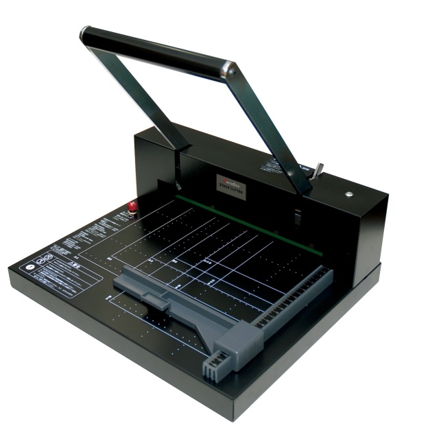 パーソナル断裁機200DX<自炊に最適・折りたたみ可能>受け木1本プレゼント