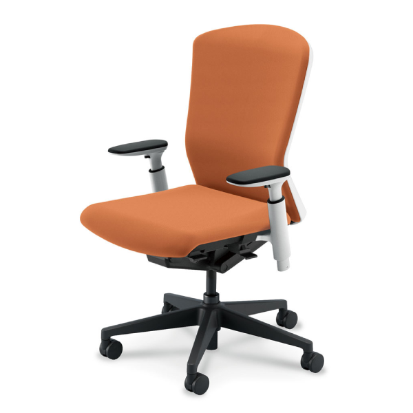 内田洋行 エルフィ クロス/ハイバック ホワイト枠 ブラック/ホワイト脚 KAAW型肘 ナイロンキャスター 5-360-645/-665