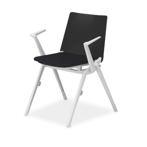 コクヨ ミーティングチェア スタッカ[STACKA]チェア ホワイト塗装脚/固定脚タイプ/背座同色 肘付き K12-W011CZ