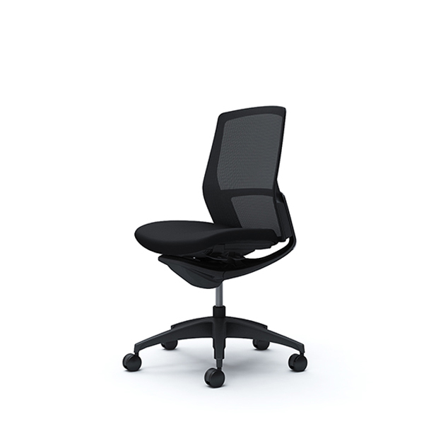 オカムラ フィノラチェア ミドルバック 座クッション ブラックパネル ブラック脚 肘なし C733MR-F1G/C733MR-F1H