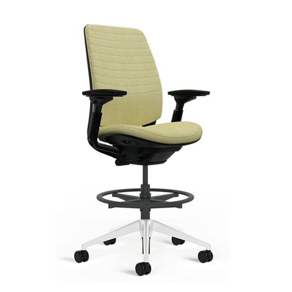ウチダ スチールケース シリーズ2チェア 背キルティング ブラックフレーム ハイシート ポリッシュ脚 5-323-28