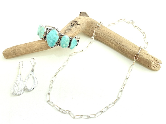 ナバホ　04-0188　リンダ・フレイザー作　ハンドメイドチェーン　全長625mm