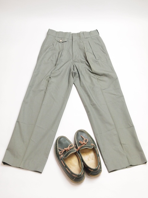 【 Pre LANDS’ END時代 1980年代後期~90年代初期アメリカ製ビンテージ 】　Willis & Geiger　WG-P002　ブッシュポプリン・2プリーツパンツ　ウエストサイズ28（実寸30)インチ　ピューター