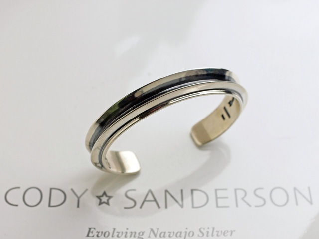 直輸入純正品 CODY SANDERSON コディサンダーソン　02-0433　ダブル・ブレードワイヤー・プレーンエッジ・ブレスレット