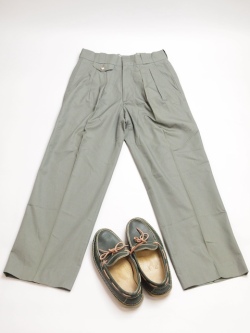 【 Pre LANDS’ END時代 1980年代後期~90年代初期アメリカ製ビンテージ 】　Willis & Geiger　WG-P002　ブッシュポプリン・2プリーツパンツ　ウエストサイズ28（実寸30)インチ　ピューター