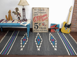 Ortega's オルテガ　セリーナ・セラーノ作　手織リチマヨブランケット　845484-012　135x210cm　ダークグレー　