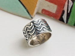 ホピ　21-0318　スティーブ・ラランス作 『ウォーターウェーブ』トゥーファキャスト・リング　14号