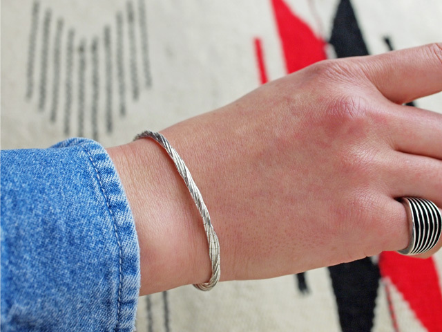 Native SilverStreams ナバホ 02-0455 リキッドシルバー・ブレスレット  