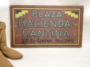 オールド・ウエスト・サイン　OWS-007　レプリカ・サインボード「PLAZA HACIENDA」
