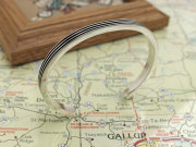 フランシス・ジョーンズ （Francis Jones）