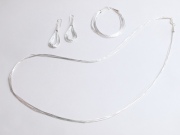 Native SilverStreams　ナバホ　リキッドシルバー・ネックレス　04-NSS-0575（ 旧 04-0180 ）　5連75cm