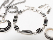 【当店別注】ナバホ　02-0471　Francis Jones フランシスジョーンズ作　エッジプレート　7ピース・リンクブレスレット