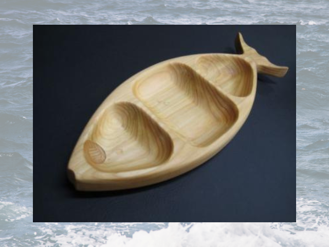 仕切り皿　桧　（高知）　２型