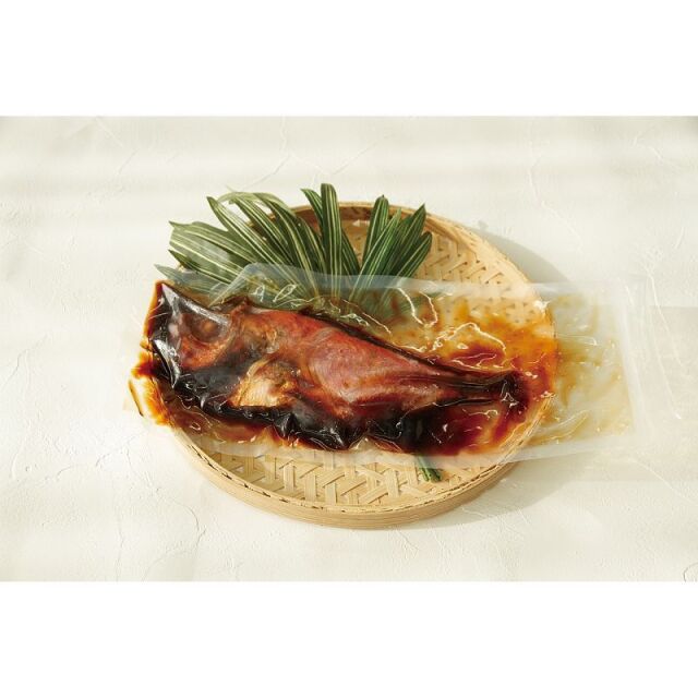 金目鯛の姿煮220g～250g/尾 4尾《1893-169A26》