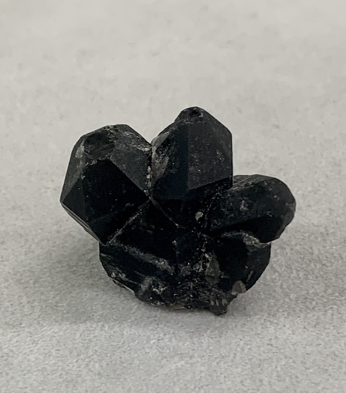 モリオン原石 (黒水晶) 18g