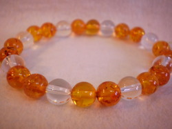 アンバー（琥珀）・水晶・ブレスレット