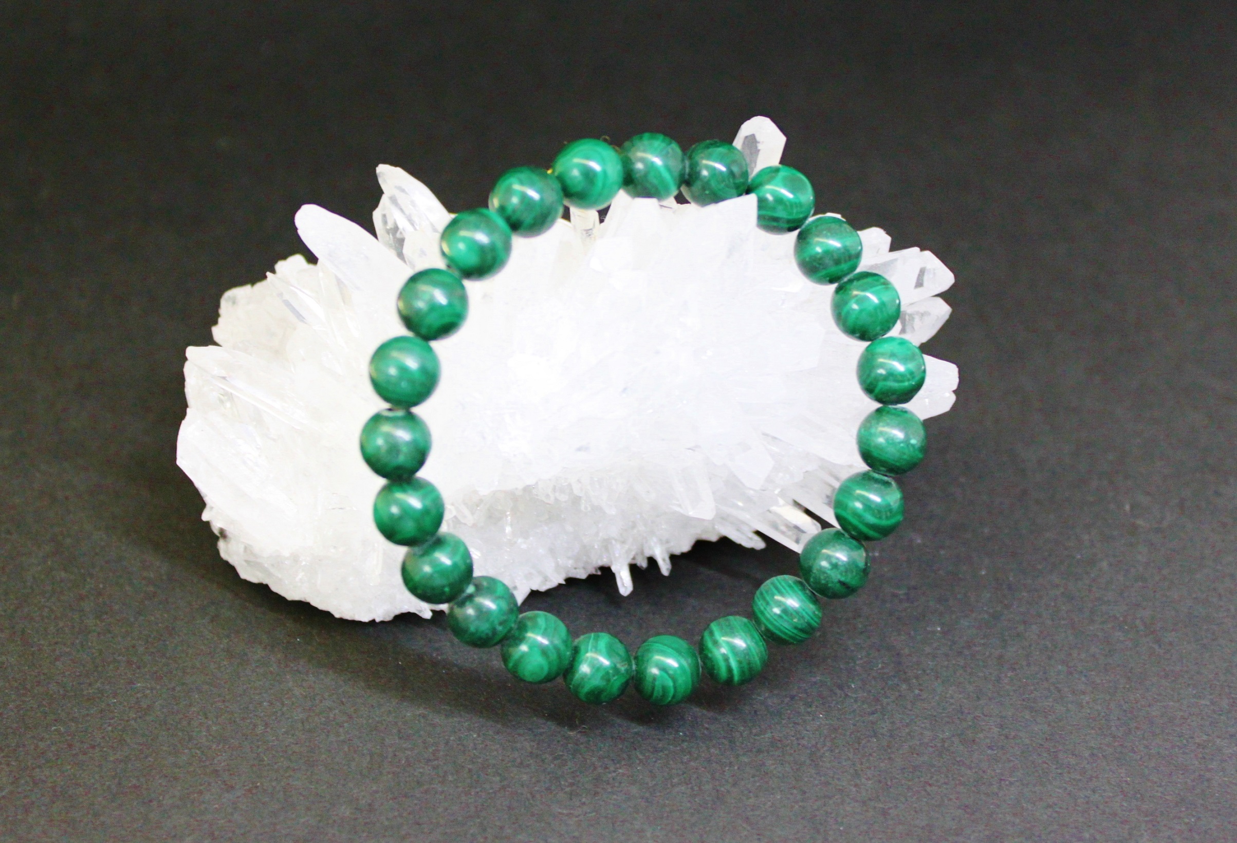 魔よけ-４　マラカイト