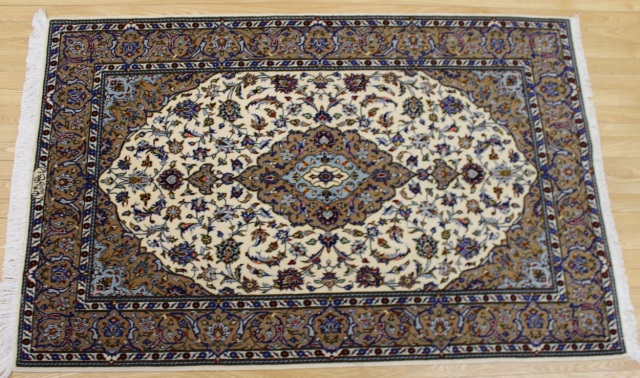 ペルシャ絨毯 ペルシア絨毯 64×95cm ペルシア絨毯