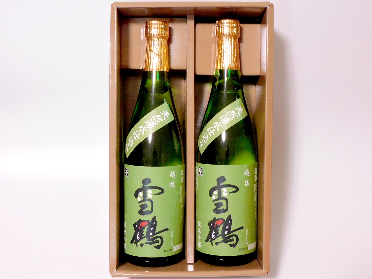 雪鶴純米吟醸７２０ｍｌ　２本化粧箱入り