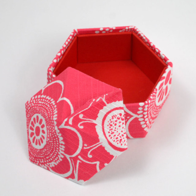 六角アートボックス　アマンダ