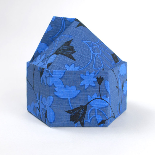 六角アートボックス　シニケロ