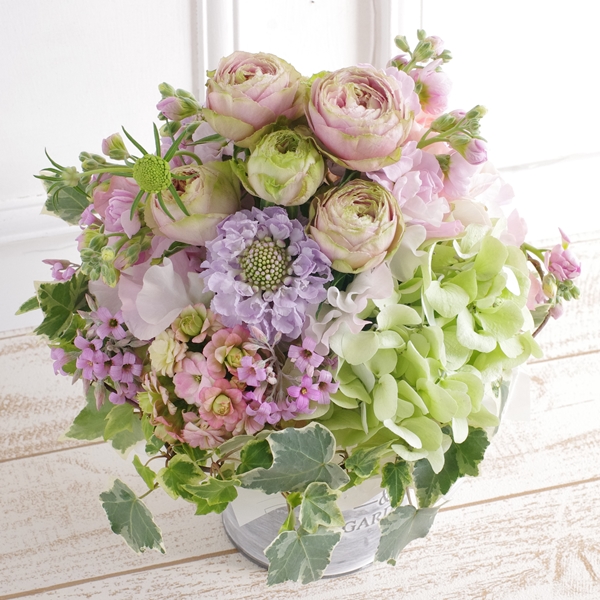 【生花】　アレンジメント（消費税・送料込み　￥10000）　FA50098