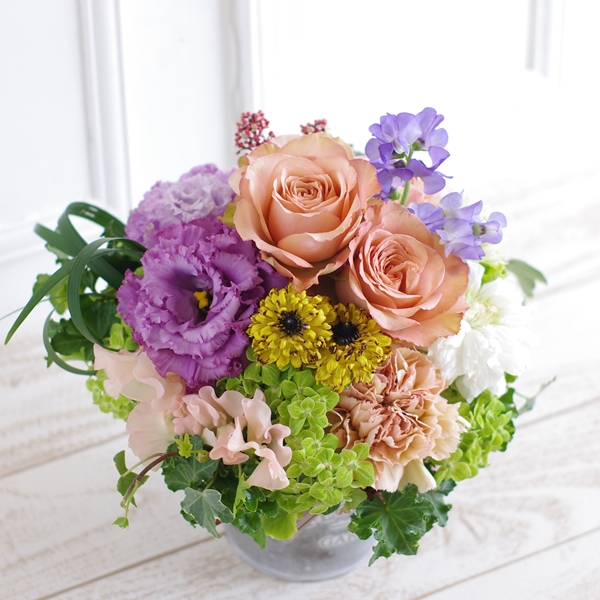 【生花】　アレンジメント（消費税・送料込み　￥6500）　FA50094