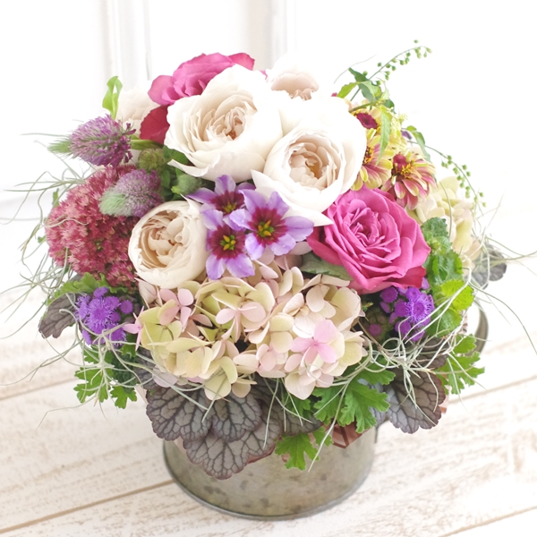 【生花】　アレンジメント（消費税・送料込み　￥8000）　FA50081