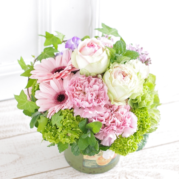 【生花】　アレンジメント（消費税・送料込み　￥5000）　FA50091