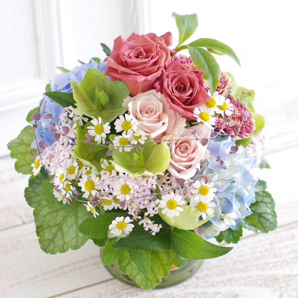 【生花】　アレンジメント（消費税・送料込み　￥6500）　FA50090