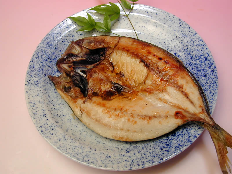 お魚レストランこもねっと