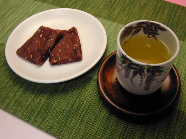 小林商店のたまごバター餅