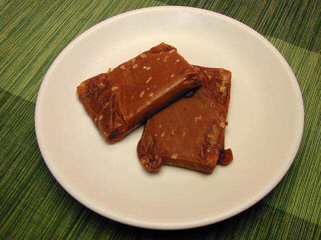 小林商店のたまごバター餅