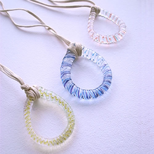 ねじり輪ペンダント