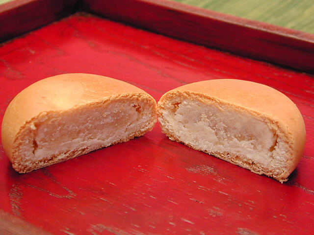 愛媛佐田岬　うに饅頭の田村菓子舗