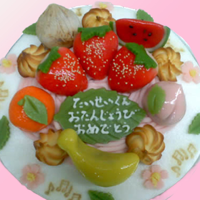 幸成堂和菓子のデコレーションケーキ