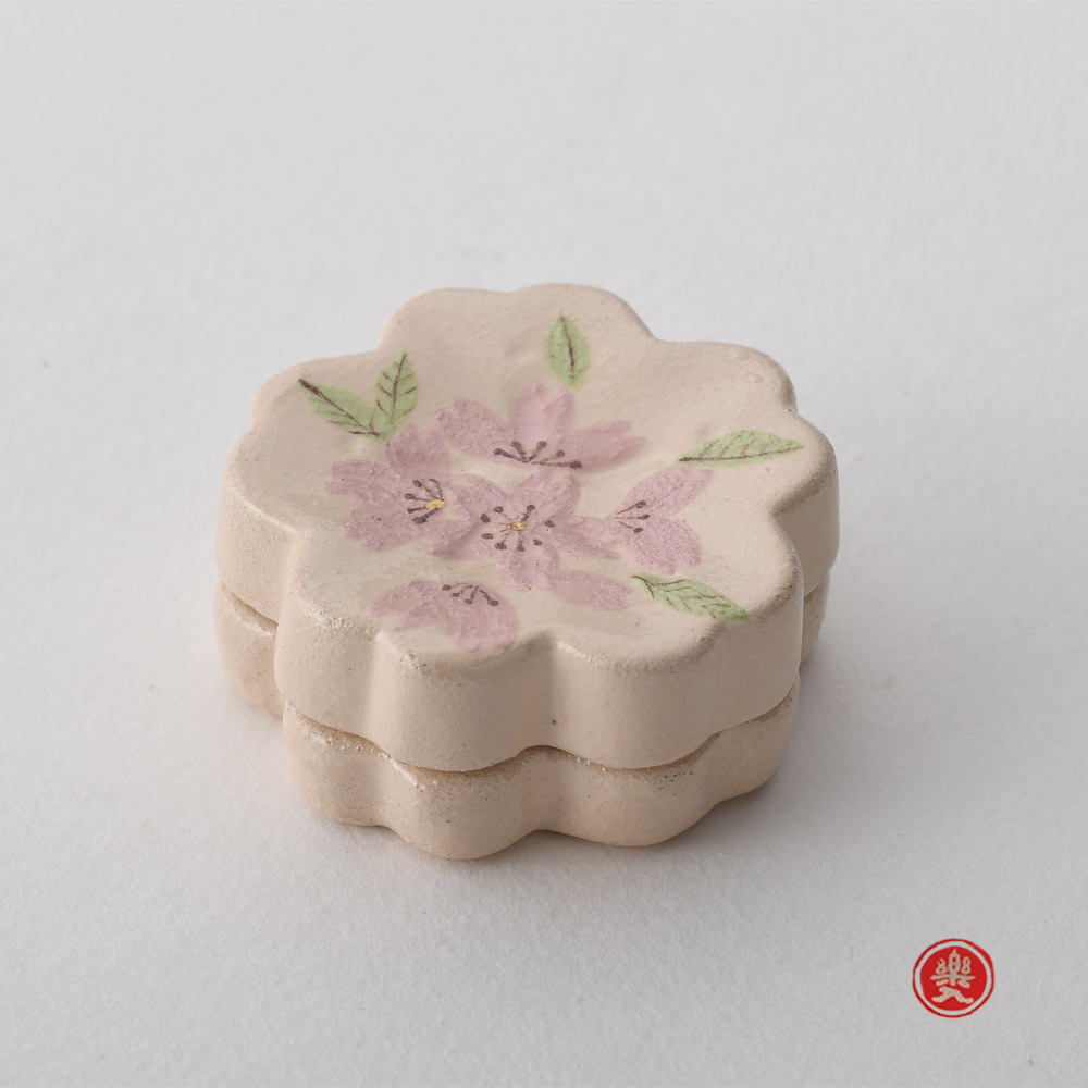 楽入窯2025年新春作品