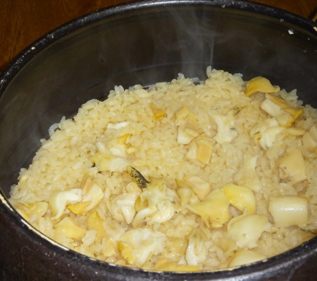バイ貝ご飯