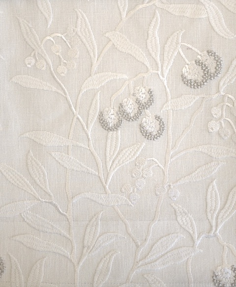Pure Arbutus Embroidery236620 131cmx1M以上10ｃｍ単位でカット販売(海外取寄せ)