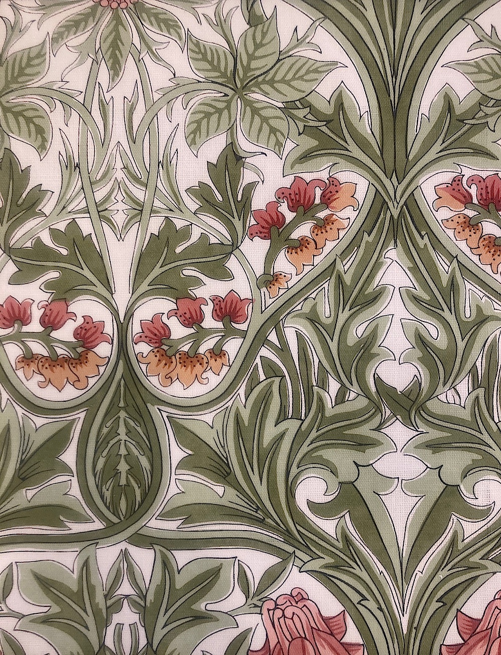 W.モリスEmery Walker's House Collectionより"Bluebell227038" 140cmx1ｍ以上10cm単位でカット(海外取寄せ)