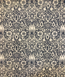 W.モリスEmery Walker's House Collectionより"Borage227032" 138cmx1ｍ以上10cm単位でカット(海外取寄せ)