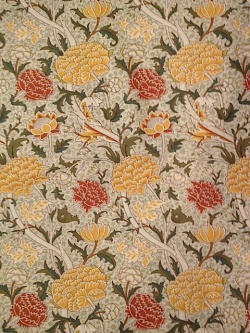 MODA W.モリスコレクション"Cray #parch110cm巾シーチング(10cmからカット致します) 会員登録+ご購入数10以上でさらに5%OFF!