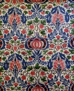 Little chintz226407 139cmx50cmカットクロス(海外取寄せ) 会員登録+２枚以上でさらに5%OFF!
