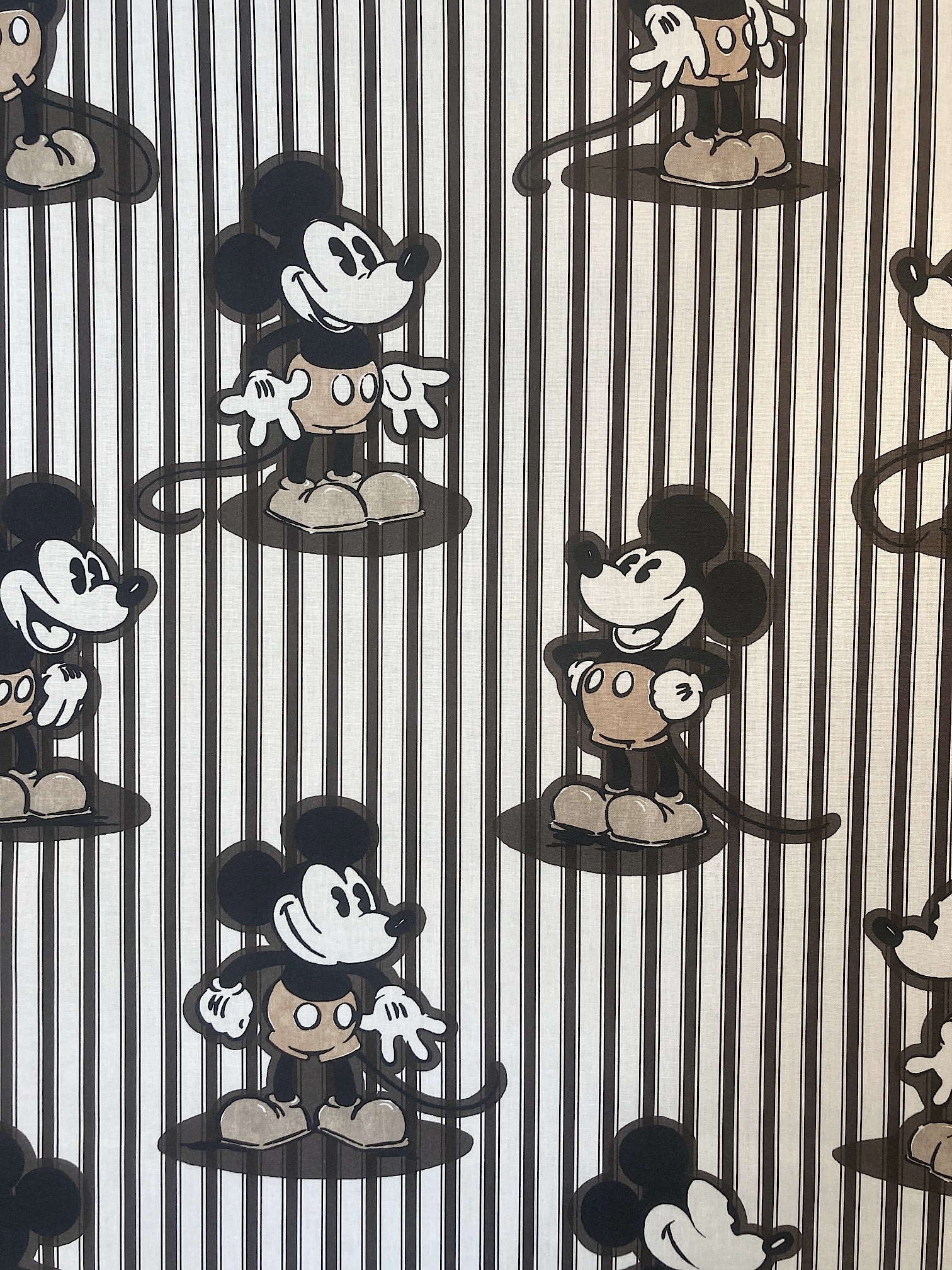 Mickey Stripe 227151（海外取り寄せ） 138cmx50cm単位でカット