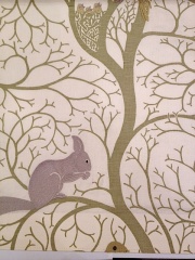 Squirrel and dove embroidery303 143cmx60cmカットクロス(海外取寄せ)　会員登録+２枚以上でさらに5%OFF!